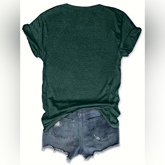 Stay Wild Moonchild Tee Green NWOT XL - Picture 2 of 2